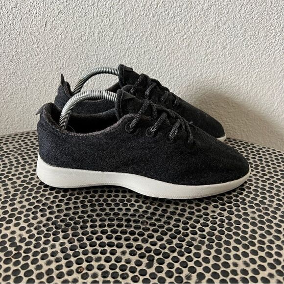 Allbirds women’s size 8 gray wool runners. - Picture 1 of 9